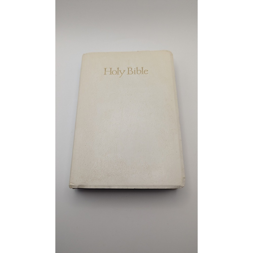 Vintage 1984 Thomas Nelson KJV Holy Bible Red Letter Regency‎ 162MW White Cover